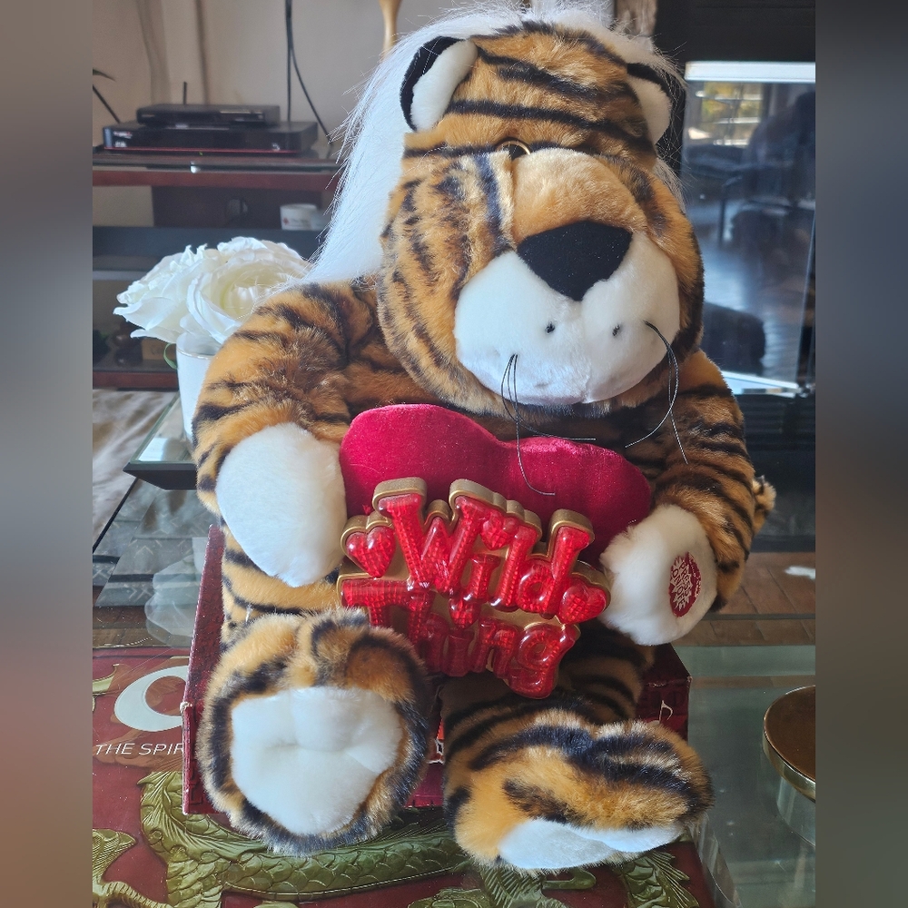 Dan Dee Musical Singing Tiger Animated Plush Animal